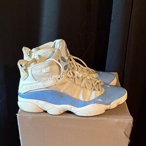 Jordan Sneakers in Blue and white